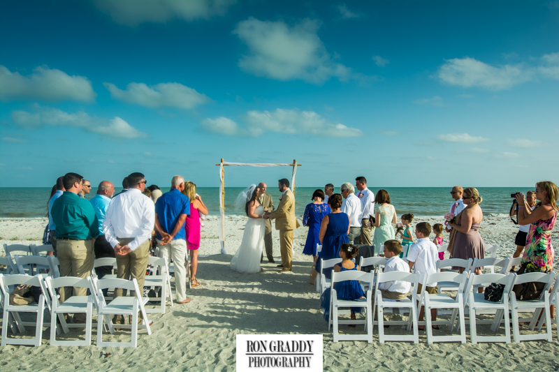 Sanibel Island Wedding: Casa Ybel Resort