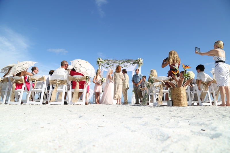 Southern Beach Wedding: Casa Ybel Resort, Sanibel, FL