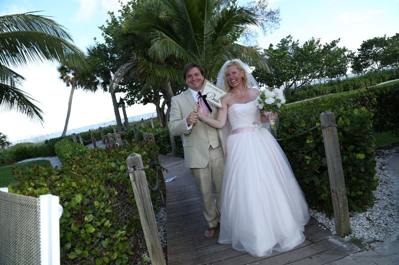 Southern Beach Wedding: Casa Ybel Resort, Sanibel, FL