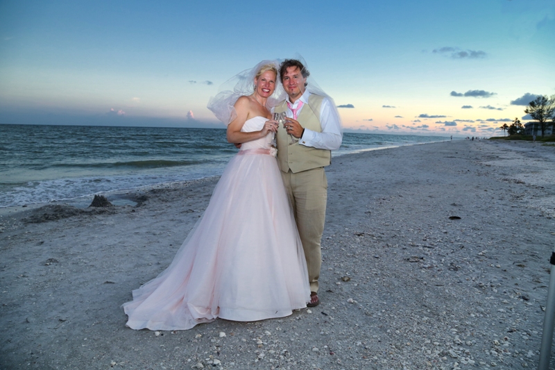Southern Beach Wedding: Casa Ybel Resort, Sanibel, FL