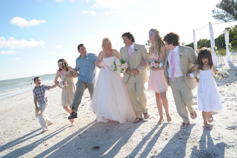 Southern Beach Wedding: Casa Ybel Resort, Sanibel, FL